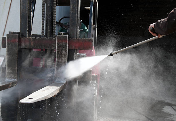 Best Concrete Sealing  in Johnston, IA