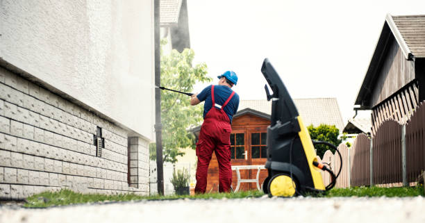 Best Fence Cleaning  in Johnston, IA